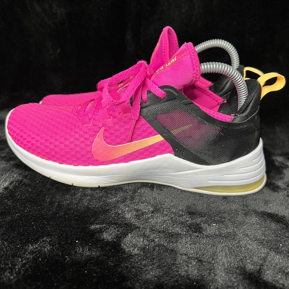 Nike Air Max Bella TR 2 AQ7492-600 Womens 9 Training Shoes Laser Fuchsia Sneaker